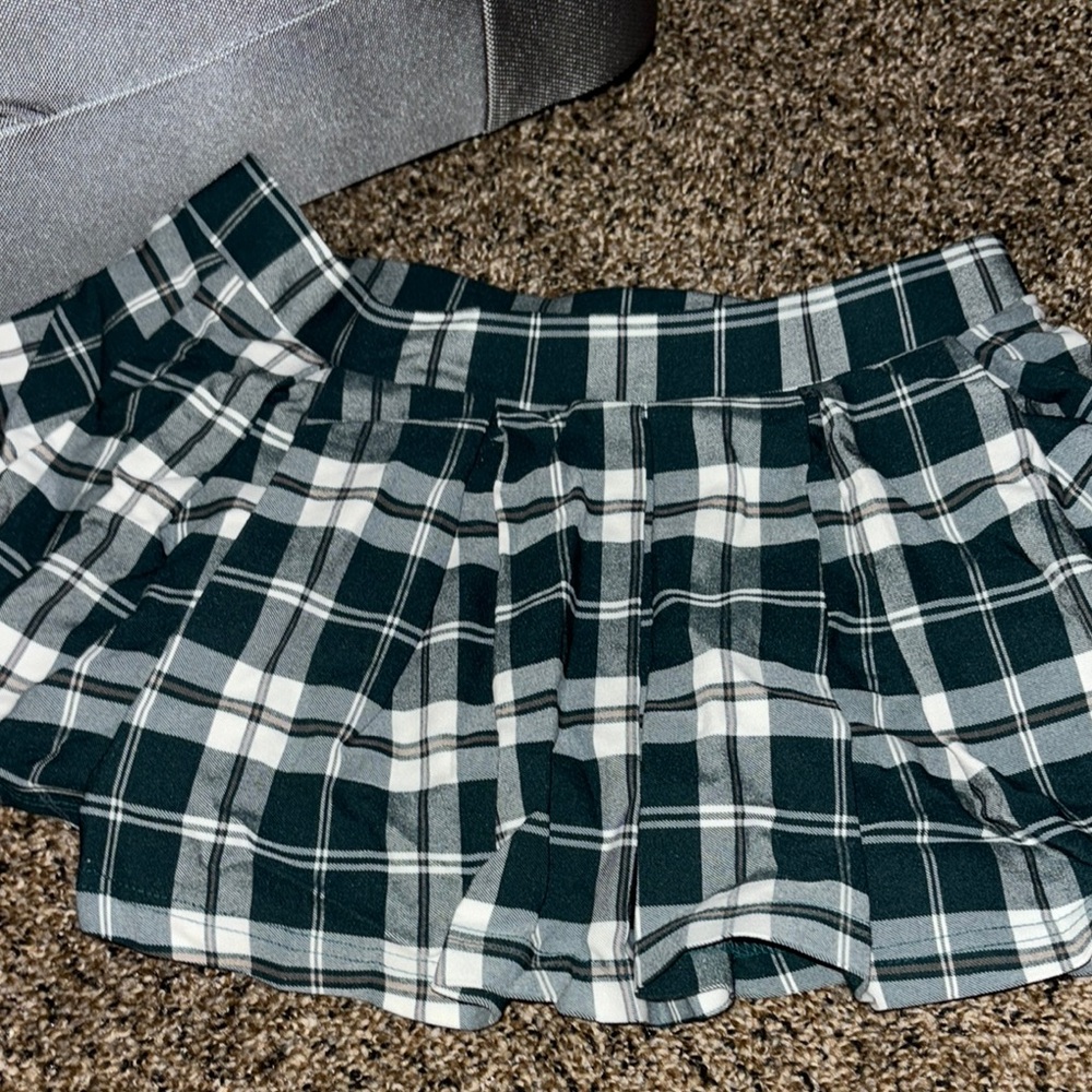 Plaid Pleated Skirt